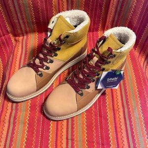 NWT Toms Mesa Boots 9.5